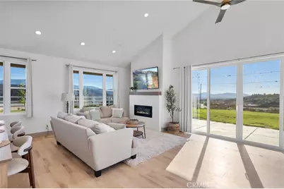 41950 Calle La Escondida, Temecula, CA 92592 - Photo 8