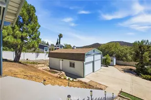 24440 Woodshed Way, Wildomar, CA 92595 - Photo 44