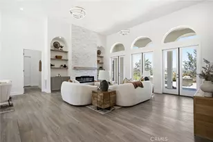 1094 Hillcrest View Ln, Fallbrook, CA 92028 - Photo 6