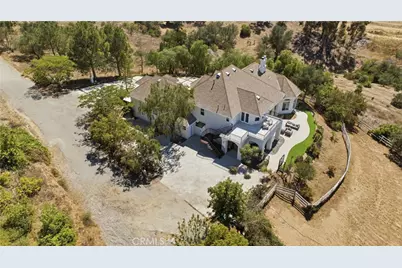 1094 Hillcrest View Lane, Fallbrook, CA 92028 - Photo 56
