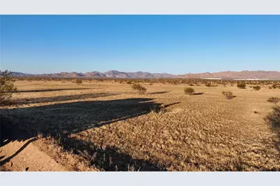 4 Stoddard Wells Road, Apple Valley, CA 92307 - Photo 20
