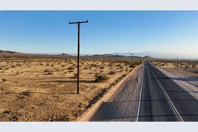 4 Stoddard Wells Road, Apple Valley, CA 92307 - Photo 14