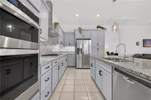 11890 Sagecrest Ct, Corona, CA 92883 - Photo 18