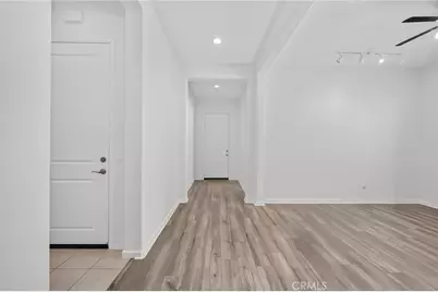 11890 Sagecrest Court, Corona, CA 92883 - Photo 8