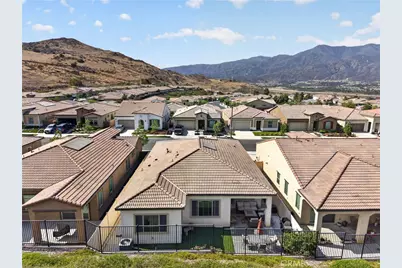 11890 Sagecrest Court, Corona, CA 92883 - Photo 44