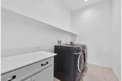 11890 Sagecrest Court, Corona, CA 92883 - Photo 34
