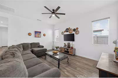 11890 Sagecrest Court, Corona, CA 92883 - Photo 14