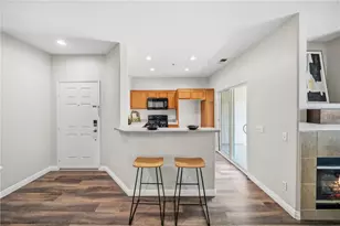 26466 Arboretum Way, Murrieta, CA 92563 - Photo 10