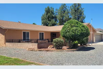 26401 Harrisburg, Sun City, CA 92586 - Photo 2