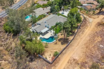 5385 Park, San Bernardino, CA 92404 - Photo 10