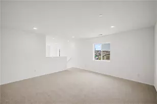 28792 Camaro Dr, Winchester, CA 92596 - Photo 10