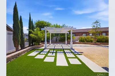 29508 Village Parkway Lp, Lake Elsinore, CA 92530 - Photo 32
