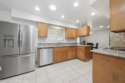 28561 Middlebury, Sun City, CA 92586 - Photo 4
