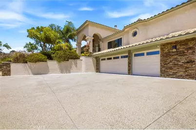 21384 Paseo Montana, Murrieta, CA 92562 - Photo 6