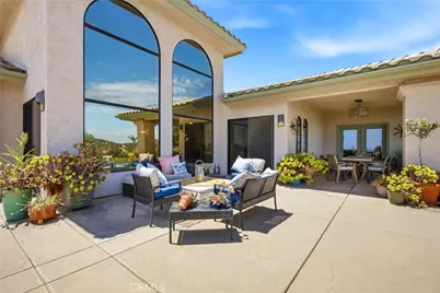 21384 Paseo Montana, Murrieta, CA 92562 - Photo 10