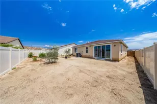 458 Berrybush, Hemet, CA 92543 - Photo 18