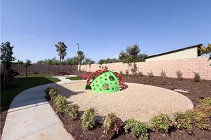 34311 Chelsie Ln, Yucaipa, CA 92399 - Photo 16