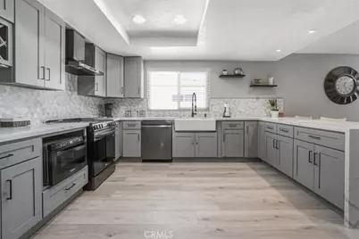23662 Fair Weather, Canyon Lake, CA 92587 - Photo 18