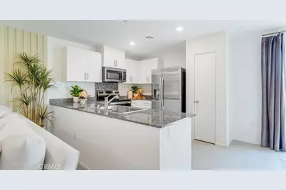 1344 Derby Drive, San Jacinto, CA 92582 - Photo 2