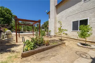 40299 Atmore Ct, Temecula, CA 92591 - Photo 12
