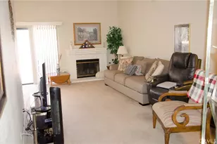 25408 Pistache Ct, Murrieta, CA 92563 - Photo 4