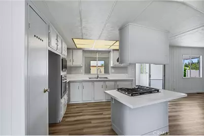 31750 Machado #27, Lake Elsinore, CA 92530 - Photo 2