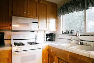 1239 Yosemite, Lake Arrowhead, CA 92352 - Photo 10
