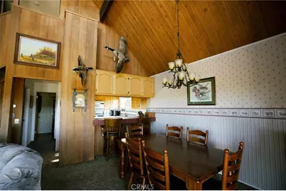 1239 Yosemite, Lake Arrowhead, CA 92352 - Photo 12