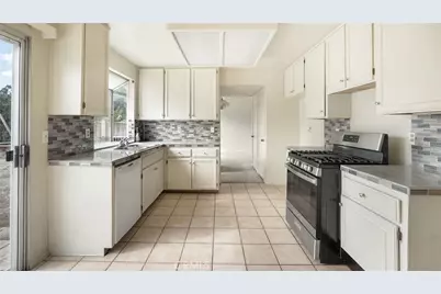 42126 Roanoake Street, Temecula, CA 92591 - Photo 12