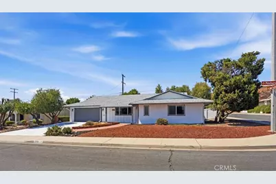 27190 Pinehurst, Menifee, CA 92586 - Photo 2