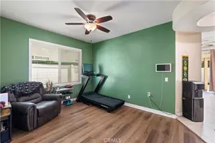 36046 Kiel Ct, Winchester, CA 92596 - Photo 12