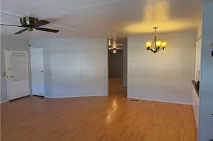 558 Seville Dr, Hemet, CA 92543 - Photo 4