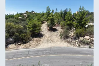 1 Calle Paramo, Murrieta, CA 92562 - Photo 20