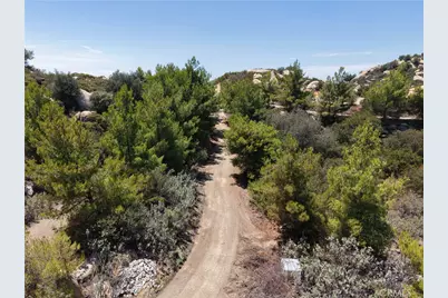 1 Calle Paramo, Murrieta, CA 92562 - Photo 22