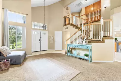 39885 Wild Canary Ln, Murrieta, CA 92562 - Photo 4