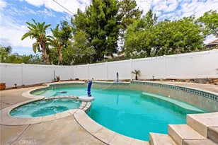39885 Wild Canary Ln, Murrieta, CA 92562 - Photo 16