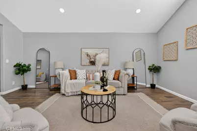 39747 Old Carriage, Murrieta, CA 92563 - Photo 10