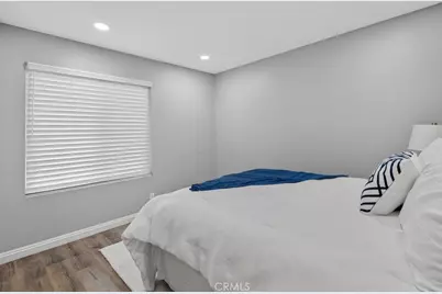39747 Old Carriage, Murrieta, CA 92563 - Photo 32