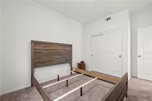 29562 Winterstorm Ct, Winchester, CA 92596 - Photo 14