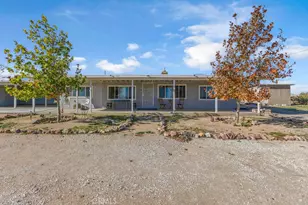 1998 Cambria Ave, Landers, CA 92285 - Photo 2