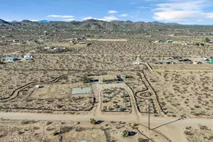 1998 Cambria Ave, Landers, CA 92285 - Photo 40