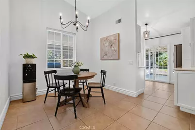 39771 Old Carriage, Murrieta, CA 92563 - Photo 12