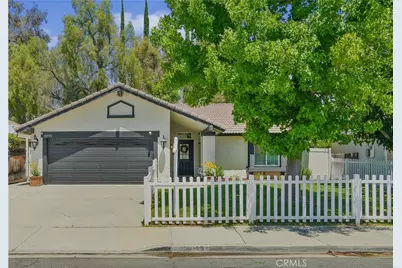 39771 Old Carriage, Murrieta, CA 92563 - Photo 2