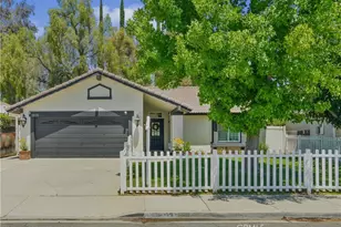 39771 Old Carriage, Murrieta, CA 92563 - Photo 2
