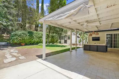 39771 Old Carriage, Murrieta, CA 92563 - Photo 26