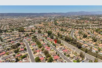 39771 Old Carriage, Murrieta, CA 92563 - Photo 34