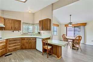 24800 Cornstalk Rd, Wildomar, CA 92595 - Photo 6