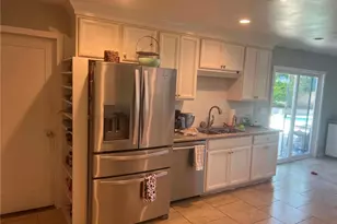 1016 Roldan, Simi Valley, CA 93065 - Photo 12