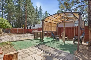 109 Arbor, Big Bear City, CA 92314 - Photo 24