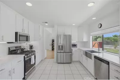 31914 Calle Tiara, Temecula, CA 92592 - Photo 10